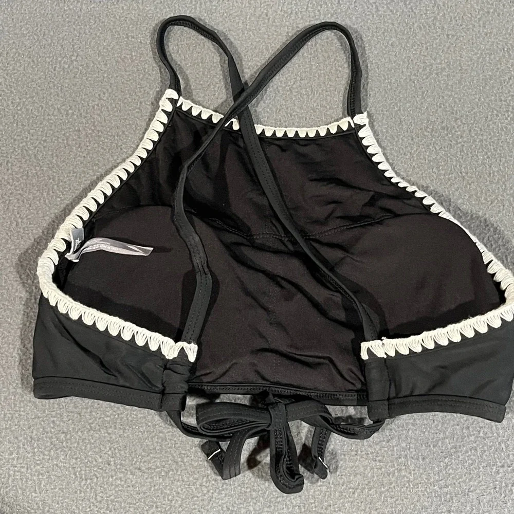 Aerie Womens High Neck Crop Bikini Top Padded Crochet Trim Large‎